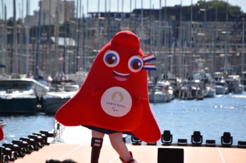 flamme olympique, Retour en images sur l&rsquo;arrivée de la flamme olympique à Marseille le 8 mai, Made in Marseille