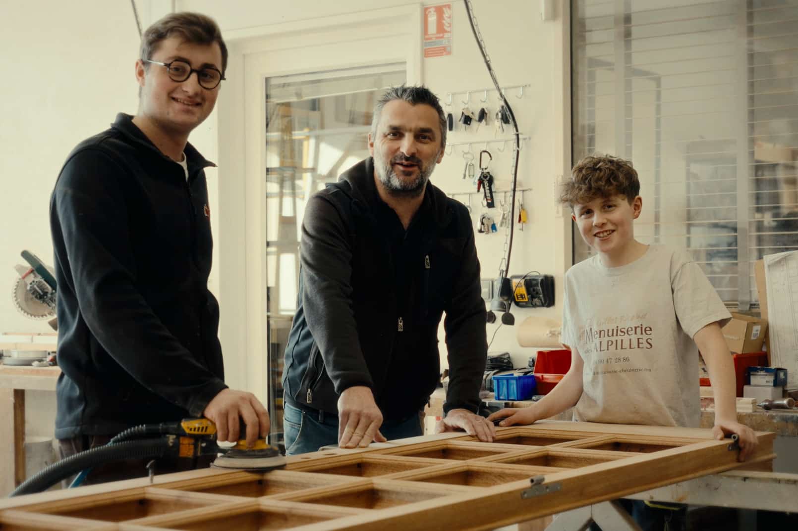 m&eacute;tiers, Stars & M&eacute;tiers : d&eacute;couvrez l&rsquo;entreprise laur&eacute;ate Menuiserie des Alpilles, Made in Marseille