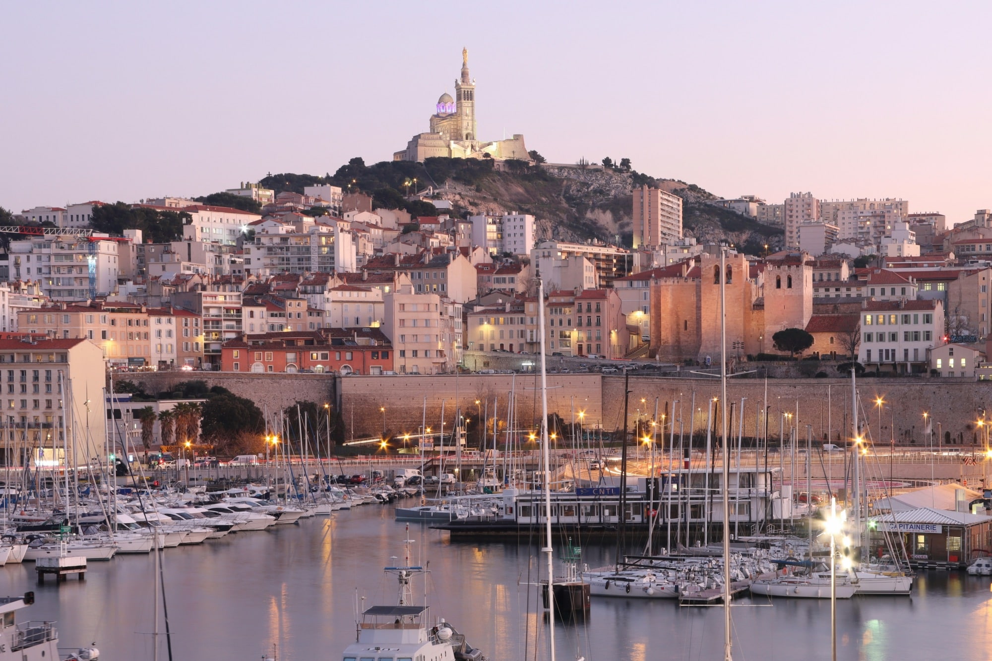 gala, Un d&icirc;ner de gala organis&eacute; au Sofitel pour soutenir cinq associations engag&eacute;es &agrave; Marseille, Made in Marseille