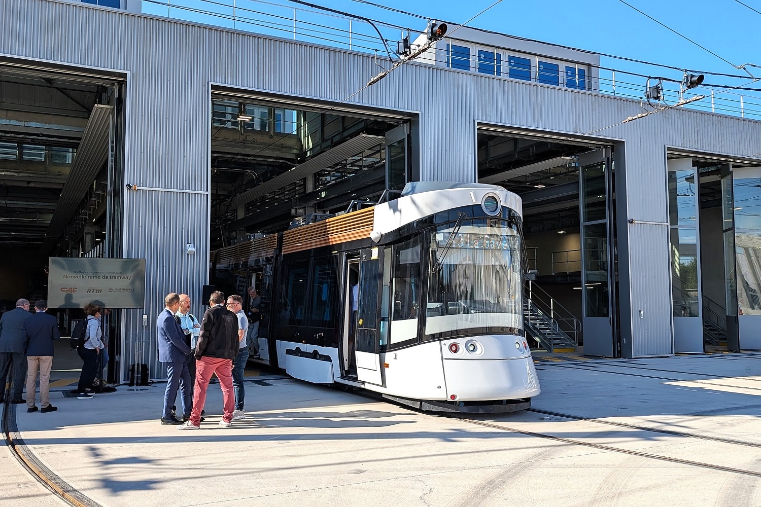 transports, M&eacute;tro, tramway, bus : les transports &agrave; l&rsquo;arr&ecirc;t complet &agrave; Marseille samedi 24 octobre, Made in Marseille