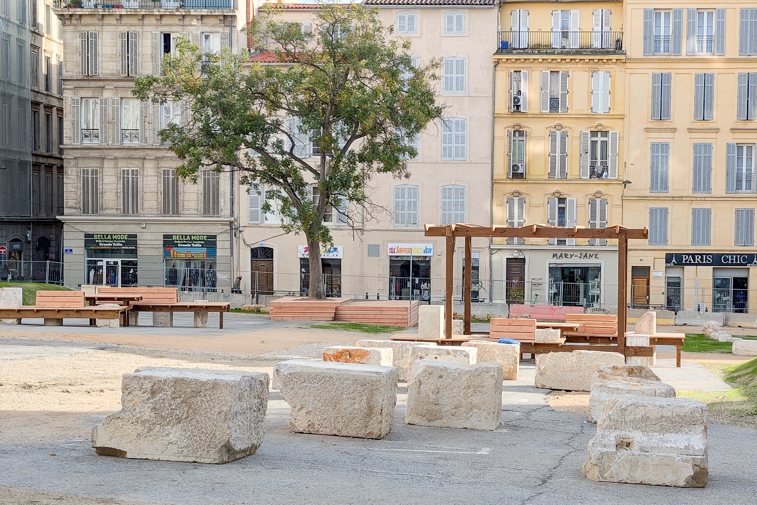 providence, À Belsunce, une nouvelle place publique ouvre enfin sur l&rsquo;ancien parking Providence, Made in Marseille