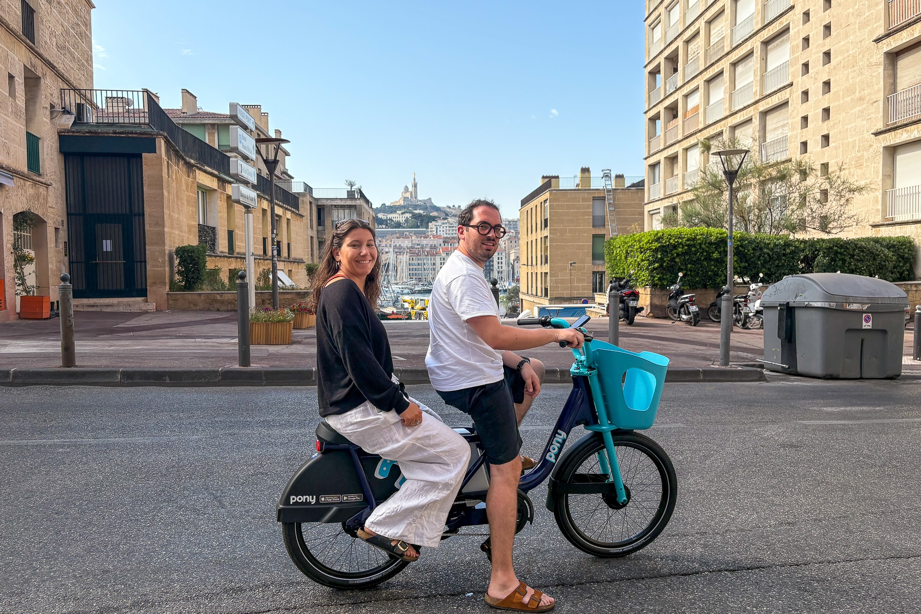 deux places, Vid&eacute;o | 750 v&eacute;los deux places en libre-service d&eacute;barquent &agrave; Marseille ce 1er juillet, Made in Marseille
