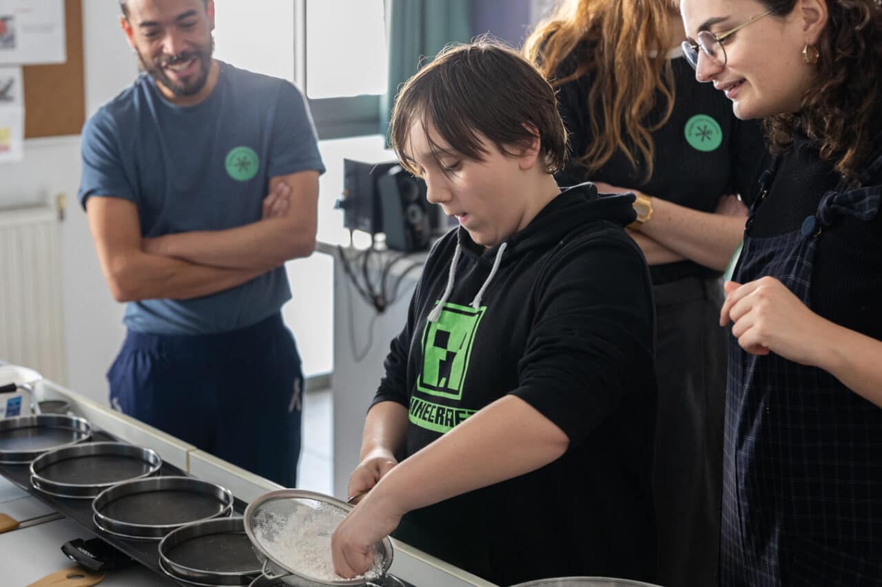 réfugiés, Les élèves à la rencontre de chefs cuisiniers réfugiés au collège des Chartreux, Made in Marseille