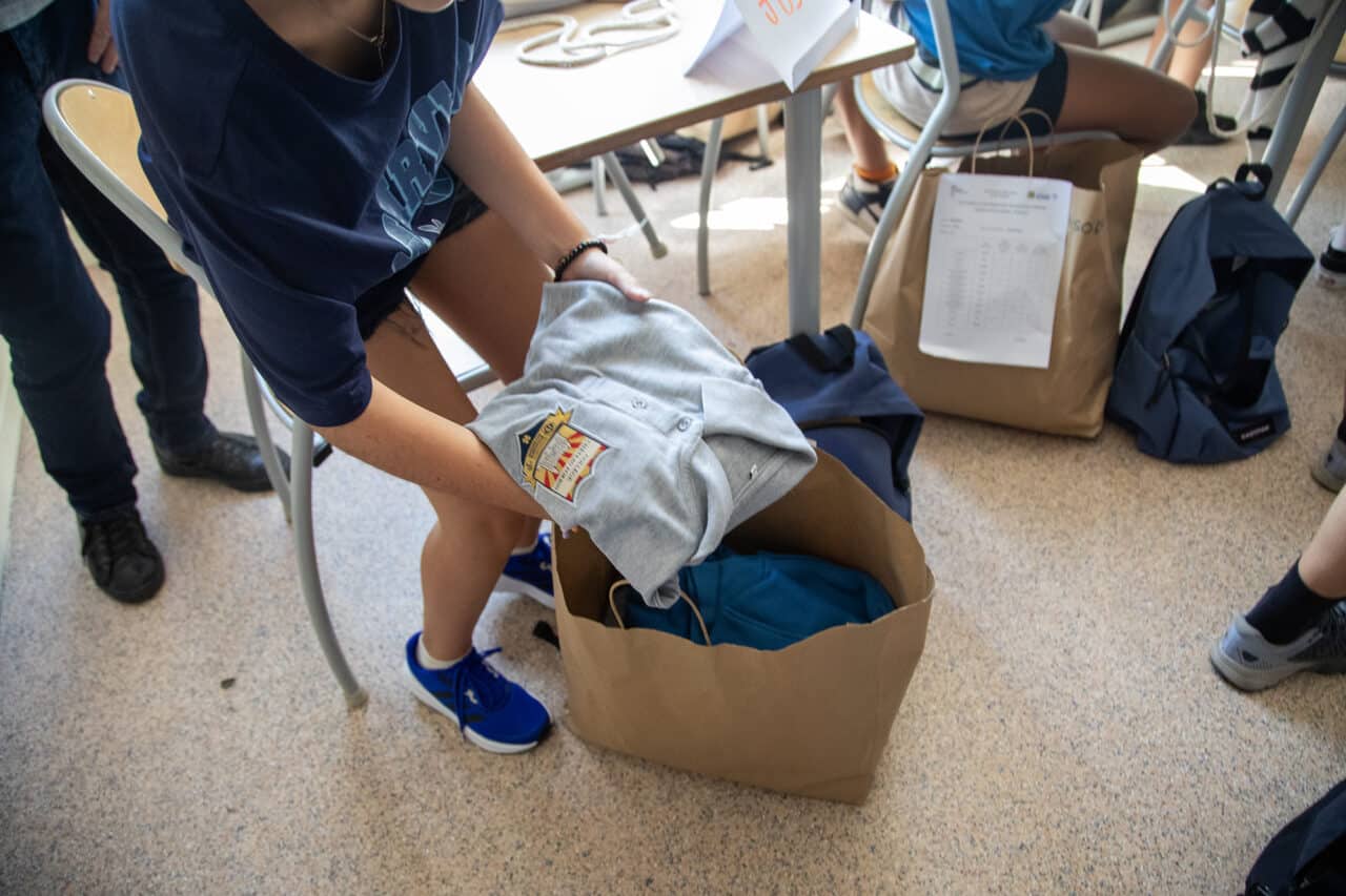 Château Forbin, La rentrée en uniforme des collégiens de Château Forbin pour « lutter contre le harcèlement », Made in Marseille