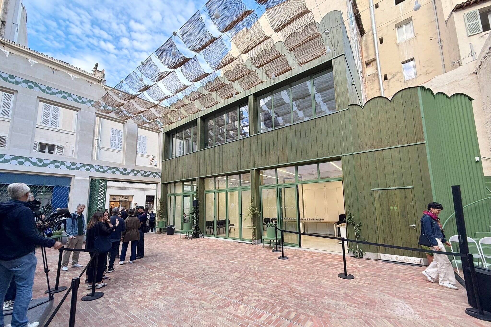 rue d'aubagne, Un nouveau lieu pour faire vivre la m&eacute;moire des victimes et la solidarit&eacute;, inaugur&eacute; rue d&rsquo;Aubagne, Made in Marseille