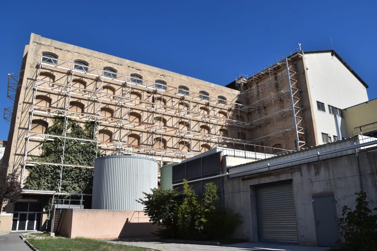 Saint-Louis Sucre, Vidéo | La nouvelle vie de l’usine Saint-Louis Sucre transformée en studios de cinéma, Made in Marseille