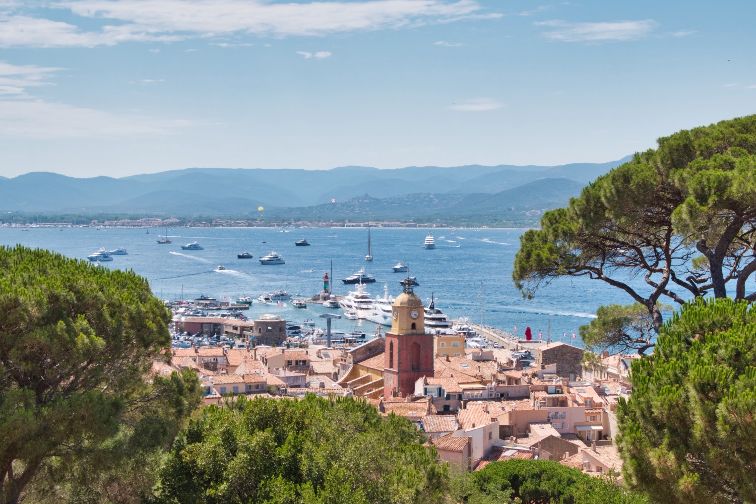 Saint-Tropez, Saint-Tropez va surtaxer les résidences secondaires pour construire des logements, Made in Marseille