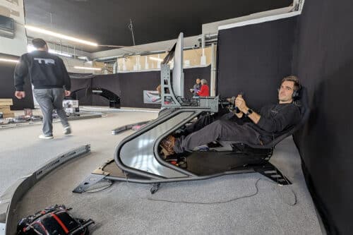 course, Vidéo | Une start-up marseillaise lance un concept de course de voitures miniatures, Made in Marseille