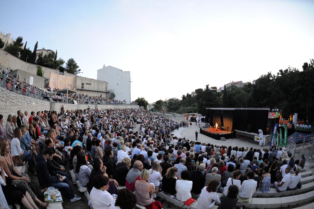 festival, « A la belle étoile » Le plus grand festival de théâtre de l&rsquo;été !, Made in Marseille