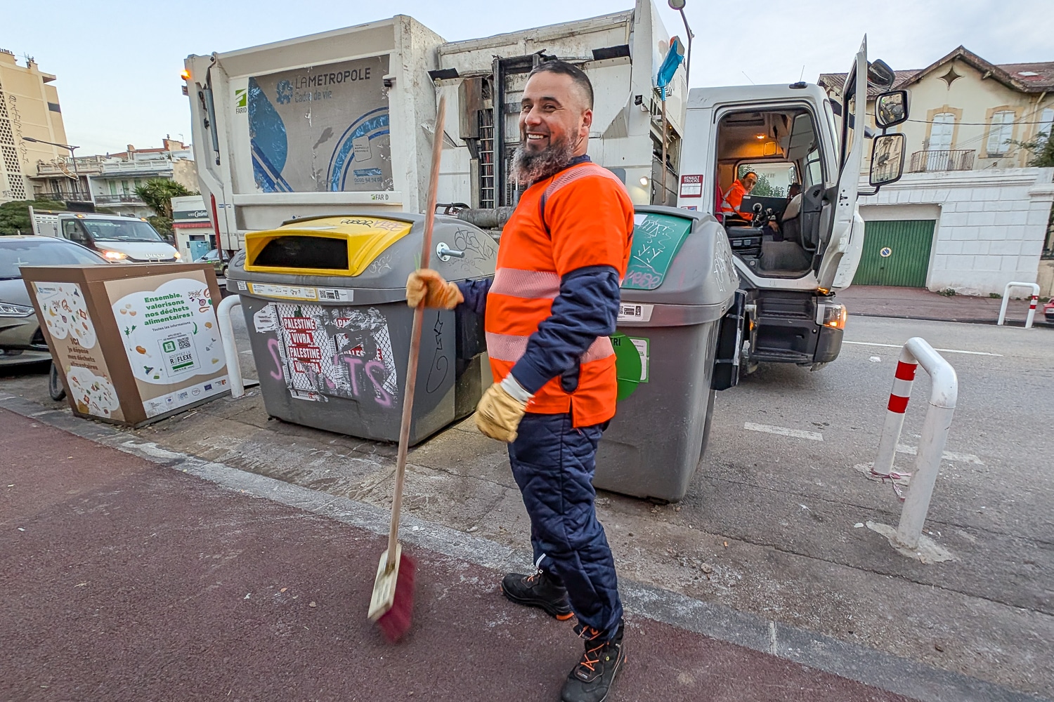 emballages, Vidéo | En tournée avec un agent de collecte du tri des emballages à Marseille, Made in Marseille