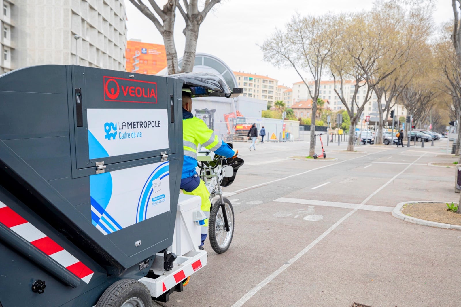 , La Métropole et Veolia expérimentent le vélo-benne électrique à Marseille, Made in Marseille