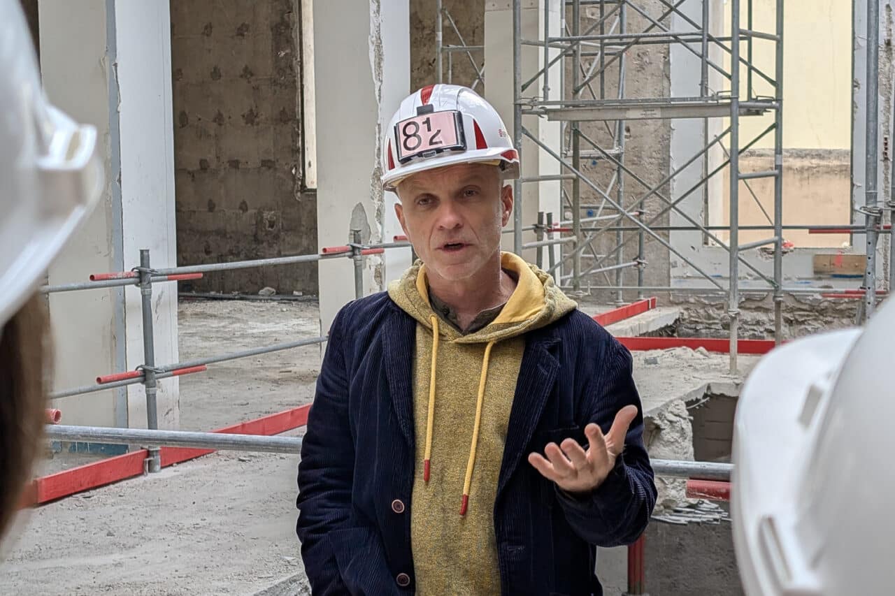 velten, &Agrave; Belsunce, l&rsquo;&icirc;lot Velten se r&eacute;invente entre cantine solidaire et logement social, Made in Marseille