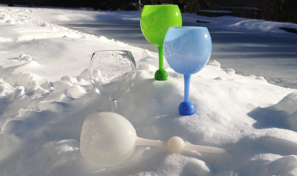 [Inspiration / Apéro] Le verre qui flotte et ne se renverse jamais — free download