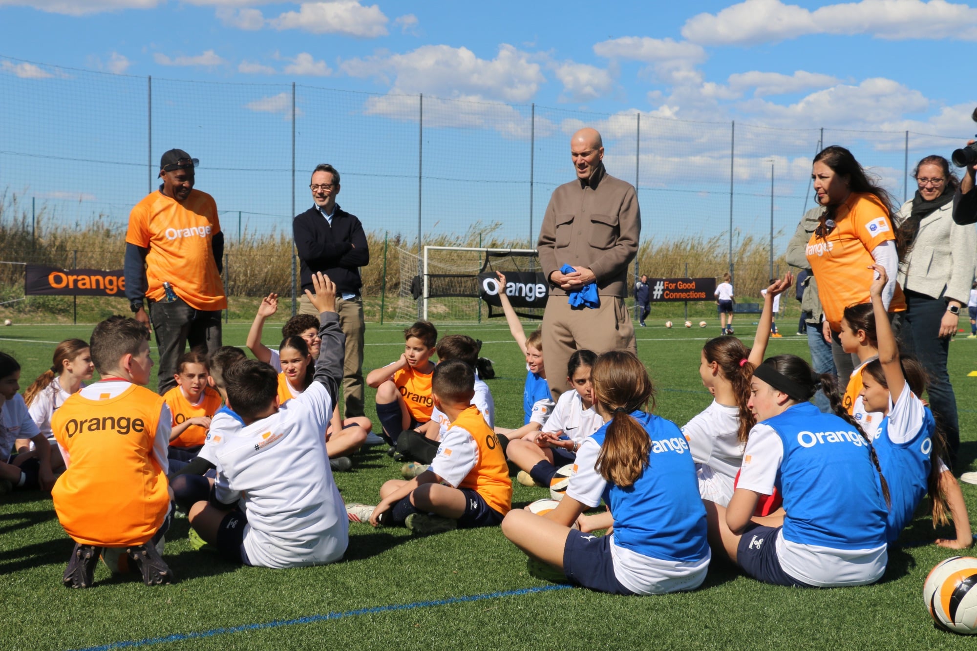 orange, Orange sensibilise les jeunes ados aux risques d&rsquo;internet aux c&ocirc;t&eacute;s de Zidane, Made in Marseille