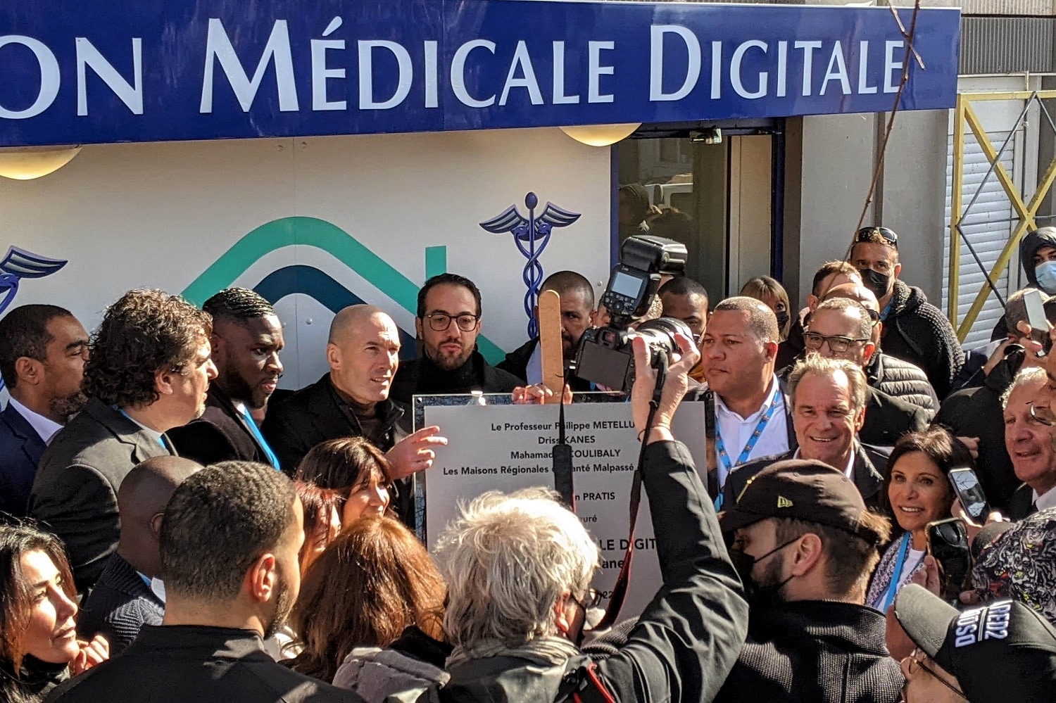 , Vidéo | Zidane inaugure la première maison médicale digitale de Marseille à la Castellane, Made in Marseille